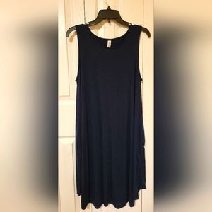 NWOT Zenana Premium dress, Navy, size large